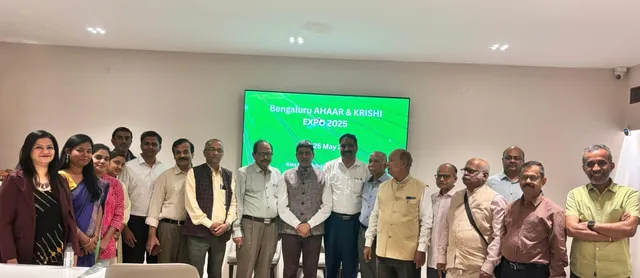 Group photo of members at the Bengaluru Ahaar and Krishi Expo 2025